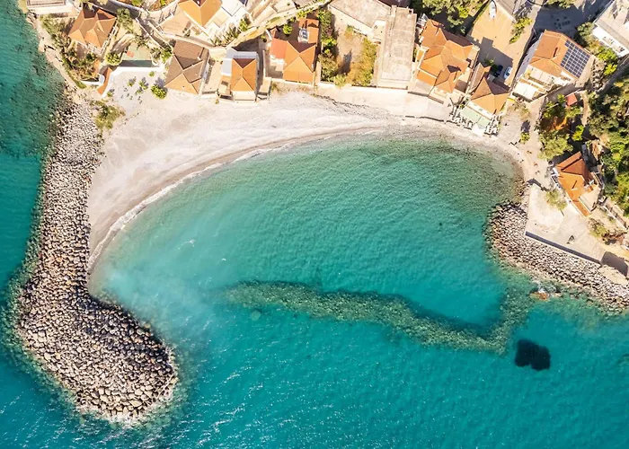 Avia's Seaside Hideaway With Lush Garden Avia